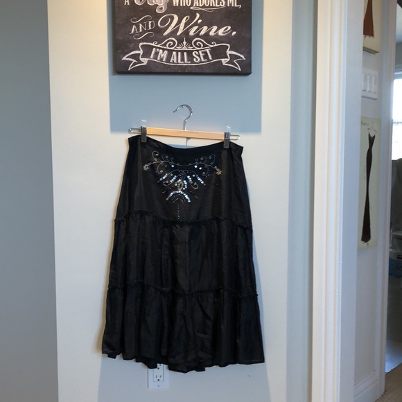 Sz7 Aline skirt beading/ruffle detail - Picture 3 of 5